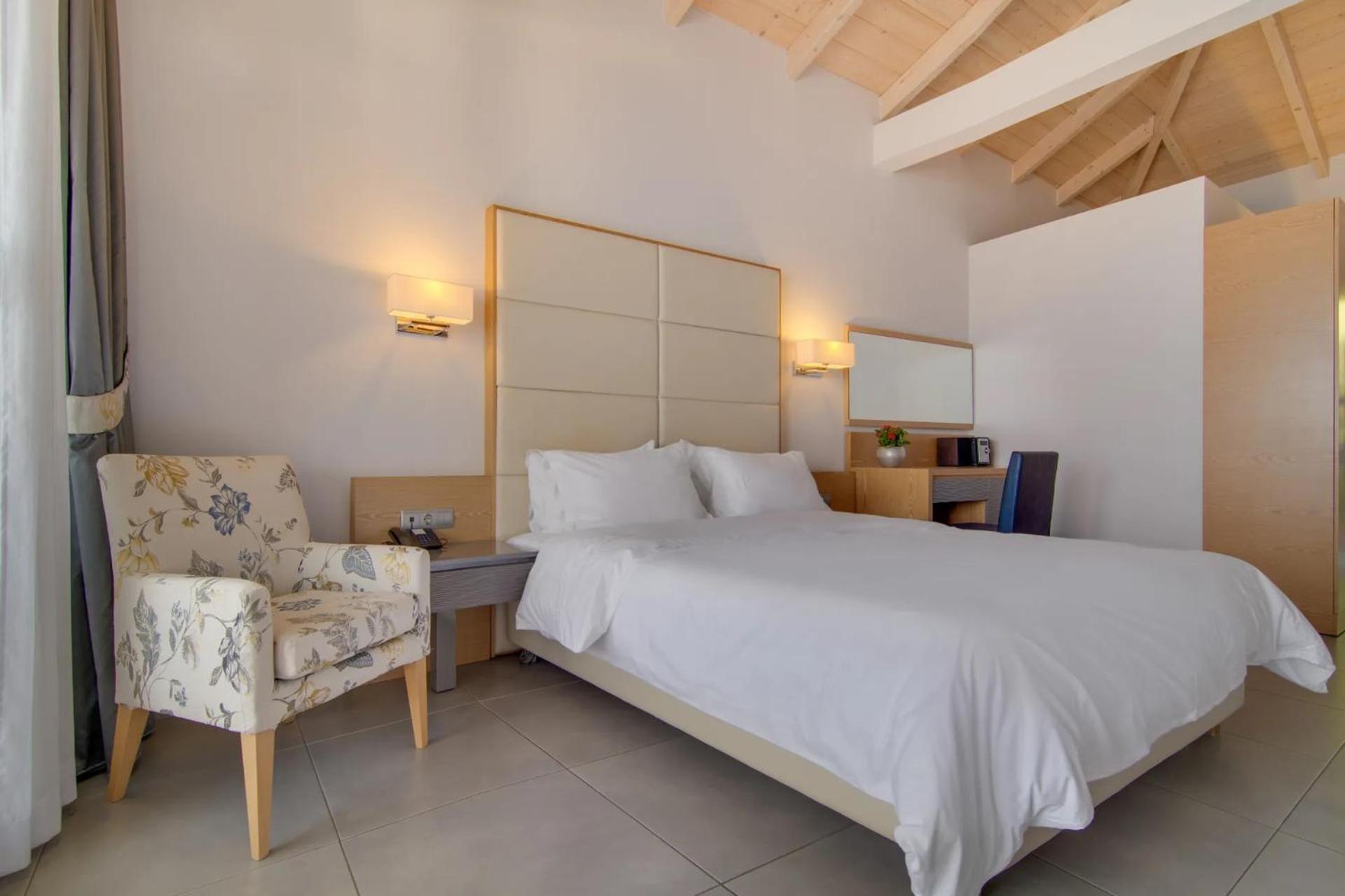 Valtos Otel 4*